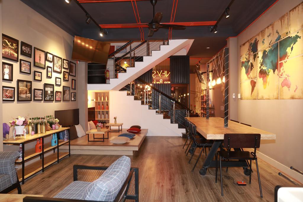 Barney'S Danang Backpackers Hostel ภายนอก รูปภาพ