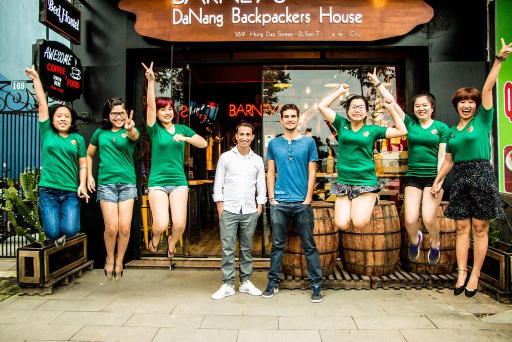 Barney'S Danang Backpackers Hostel ภายนอก รูปภาพ