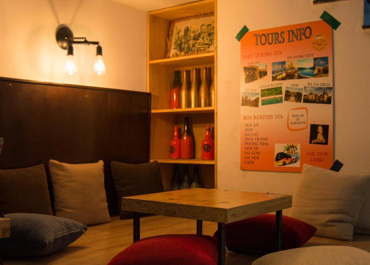 Barney'S Danang Backpackers Hostel ภายนอก รูปภาพ